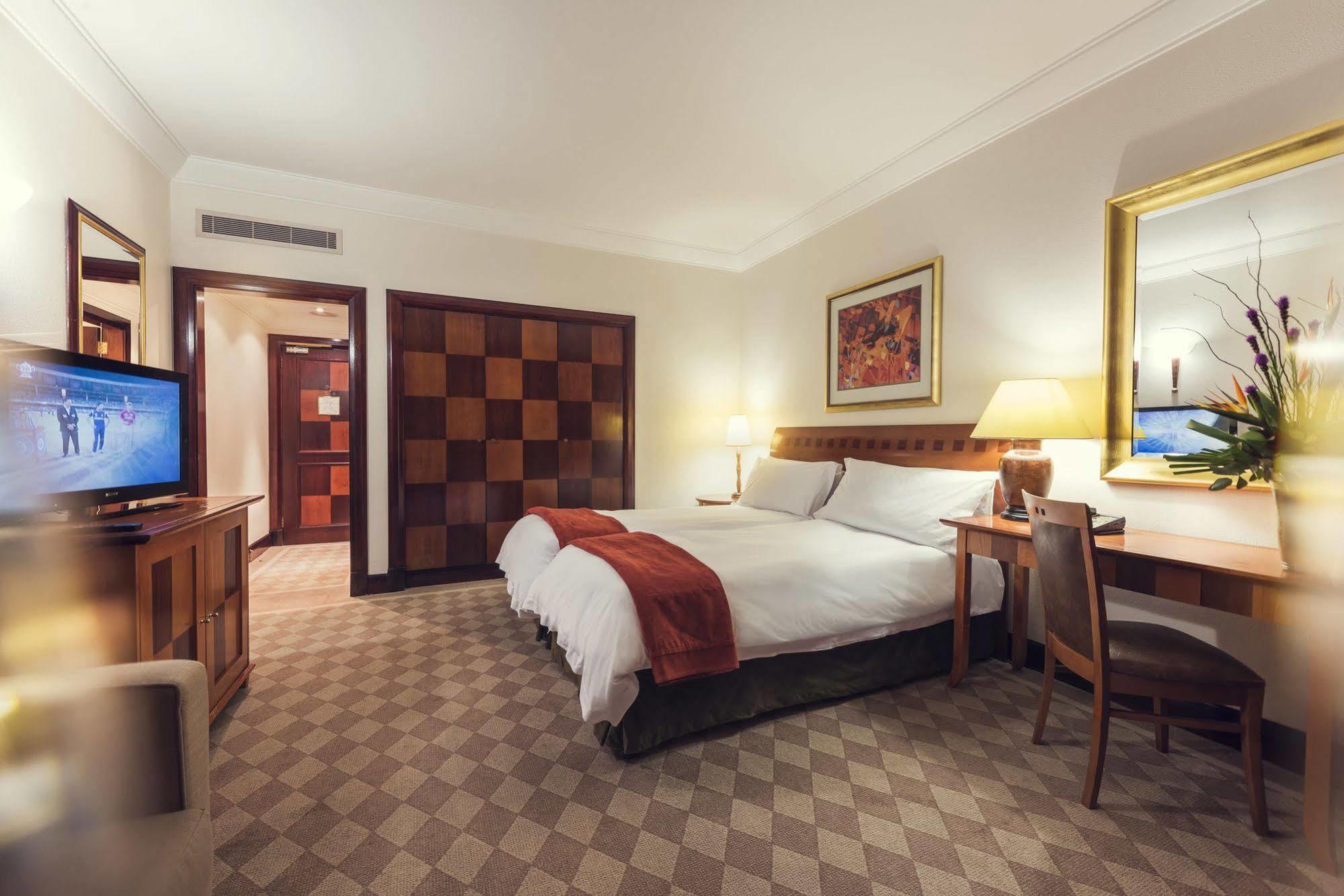 Carnival Club Hotel Йоганнесбурґ Екстер'єр фото