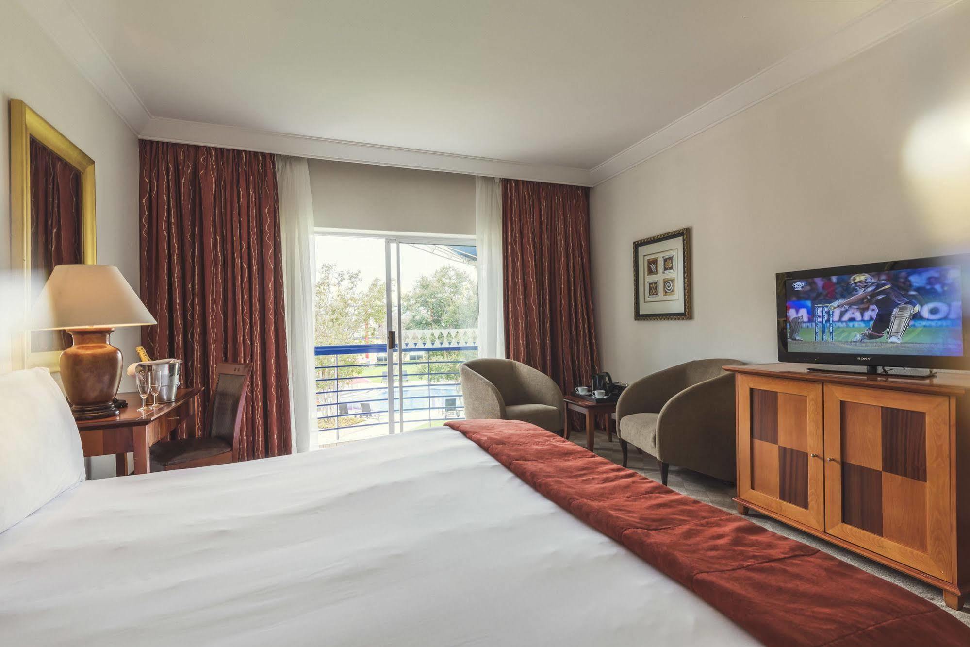 Carnival Club Hotel Йоганнесбурґ Екстер'єр фото