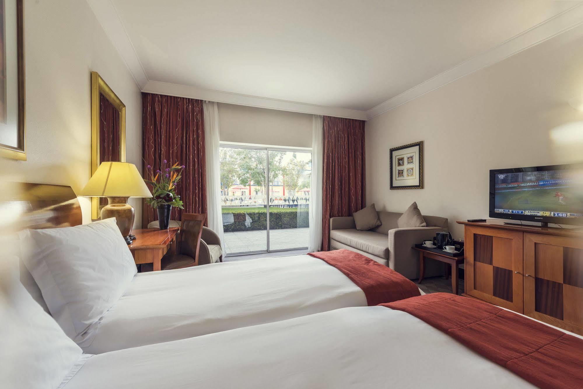 Carnival Club Hotel Йоганнесбурґ Екстер'єр фото