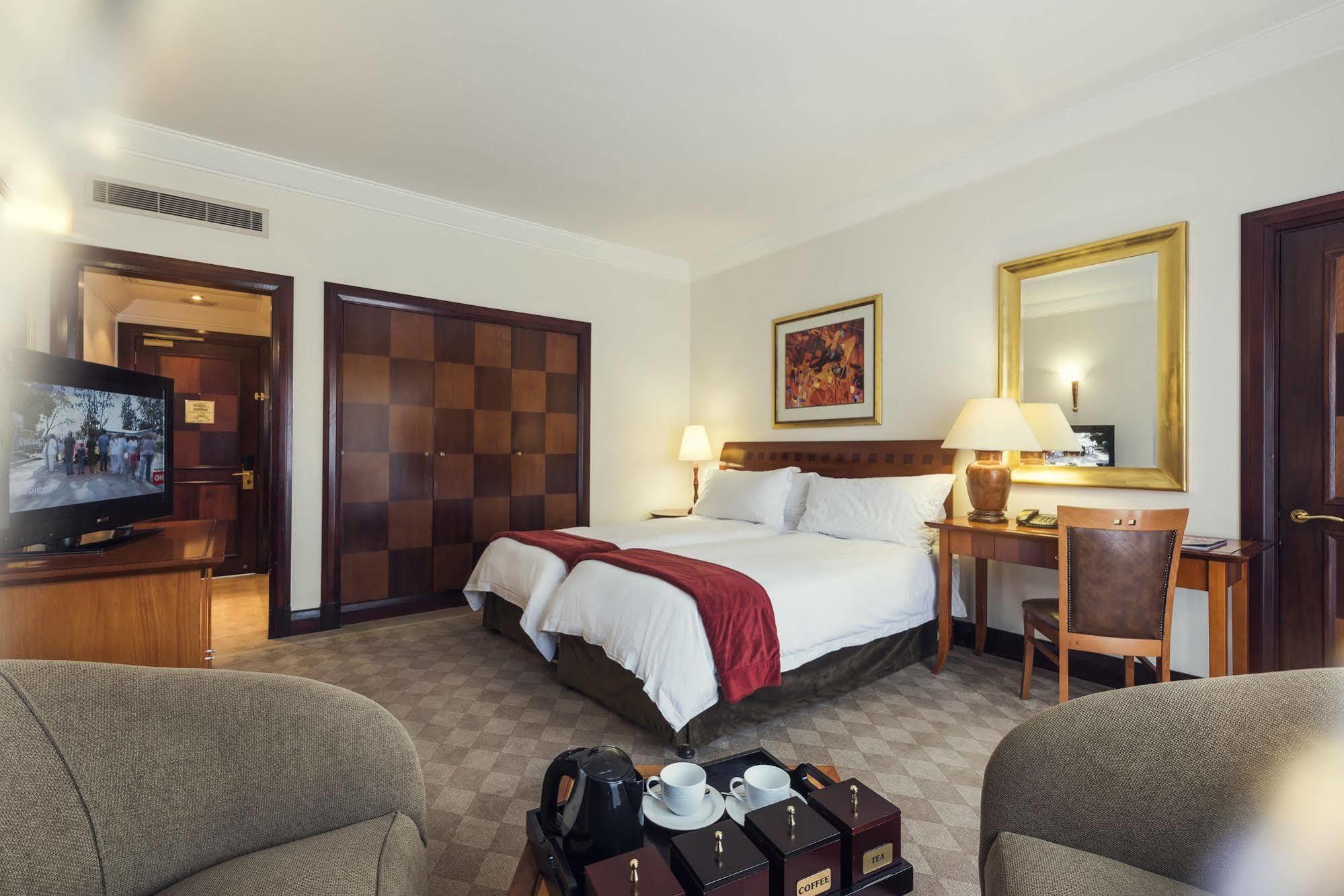 Carnival Club Hotel Йоганнесбурґ Екстер'єр фото
