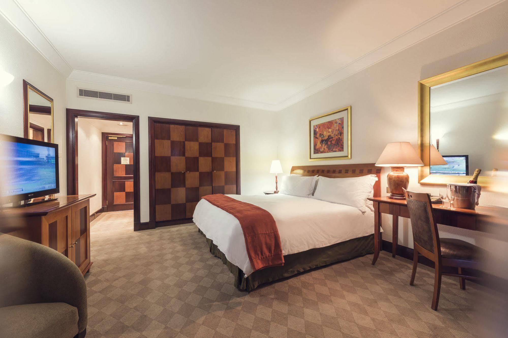 Carnival Club Hotel Йоганнесбурґ Екстер'єр фото